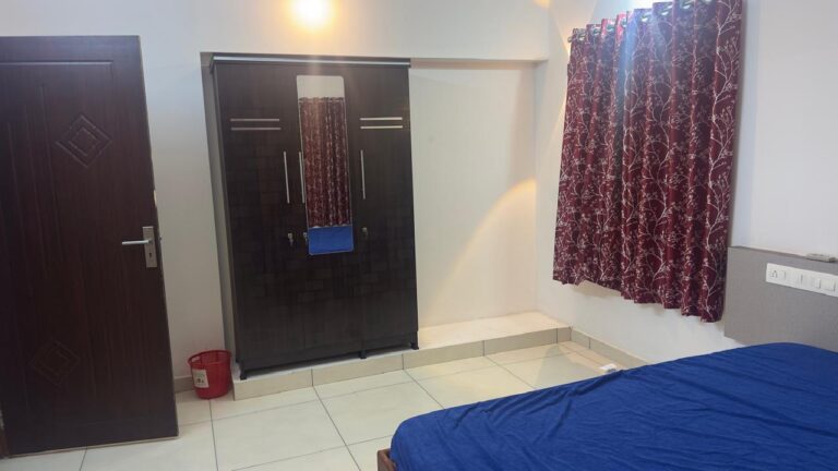 wardrobe 3 with mirror niramaya homestay